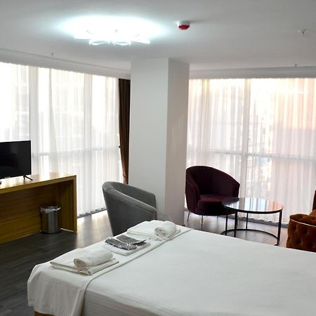 Waves Hotel Istanbul Exterior photo