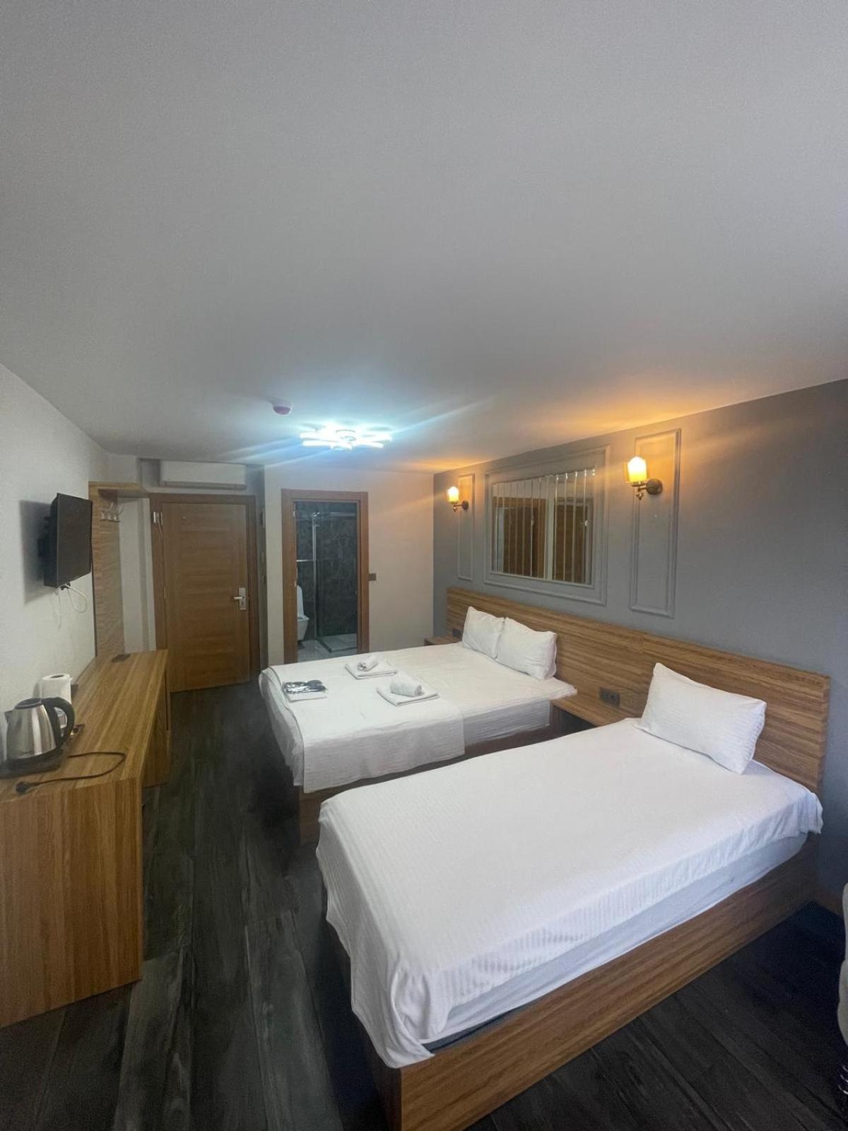 Waves Hotel Istanbul Exterior photo